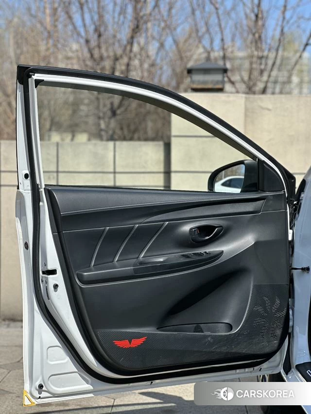 Toyota YARIS L to enjoy id 4207848 из Китая 19