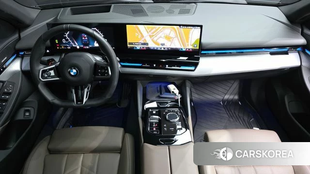 BMW 5 Series (G60) id 4623424 из Кореи 36