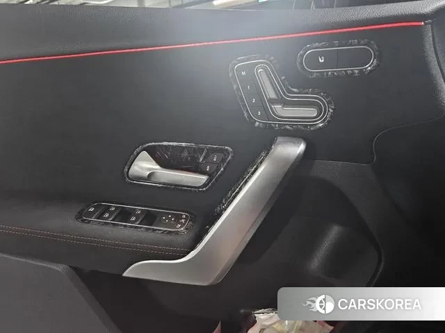 Mercedes-Benz A-Class W177 id 2990323 из Кореи 13