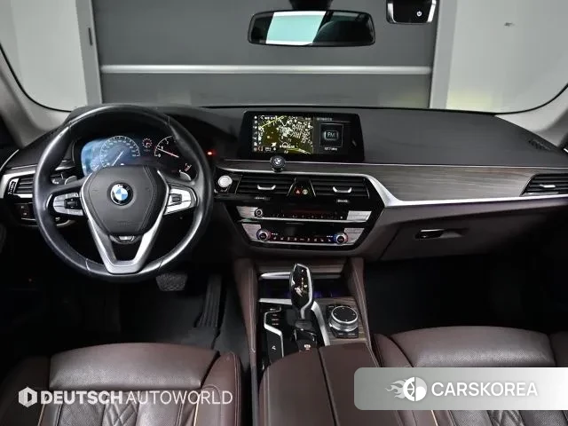 BMW 5 Series (G30) id 3601919 из Кореи 17