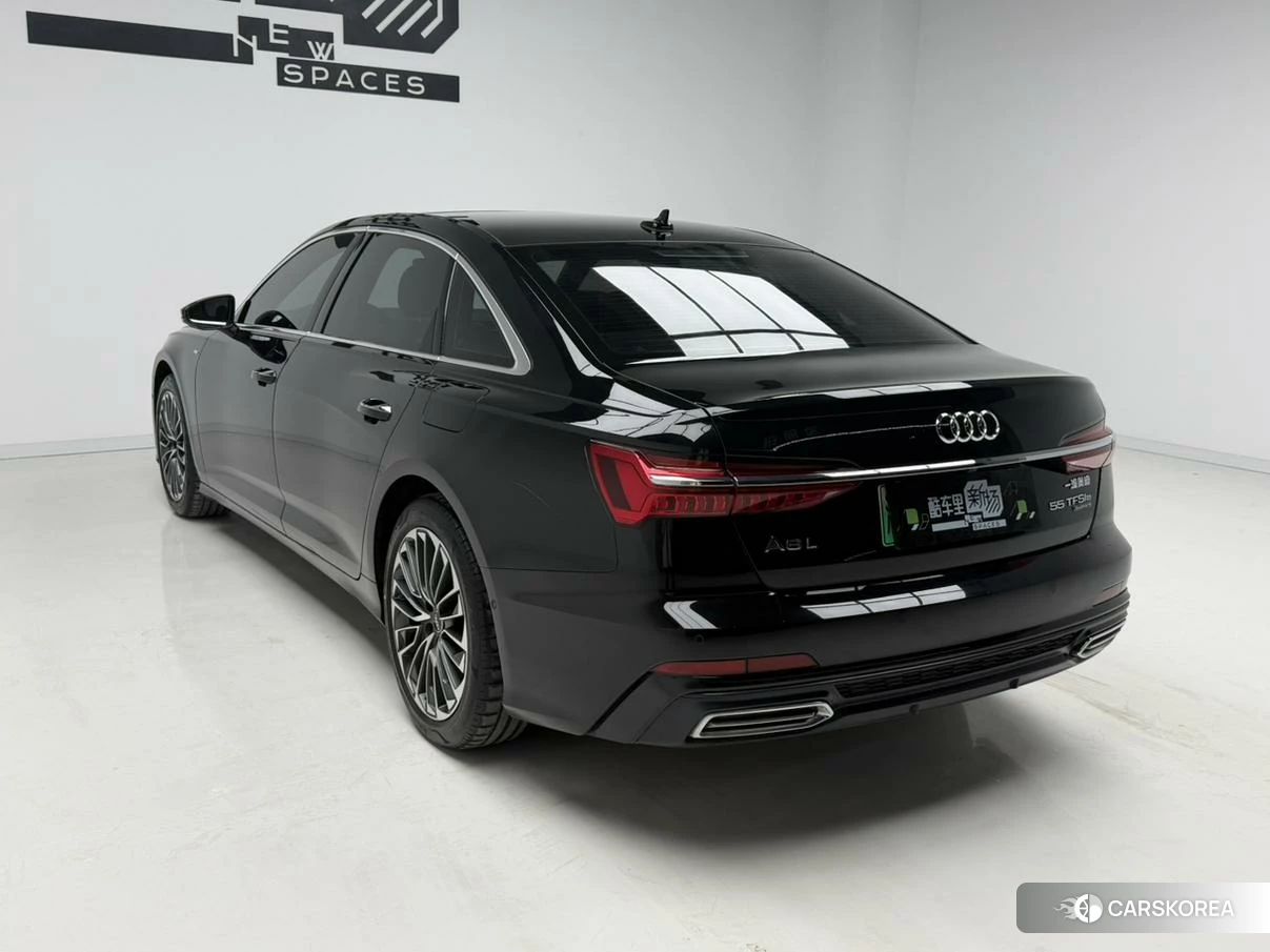 Audi A6L PHEV id 4452606 из Китая 14