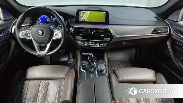 BMW 5 Series (G30) id 3880214 из Кореи 17