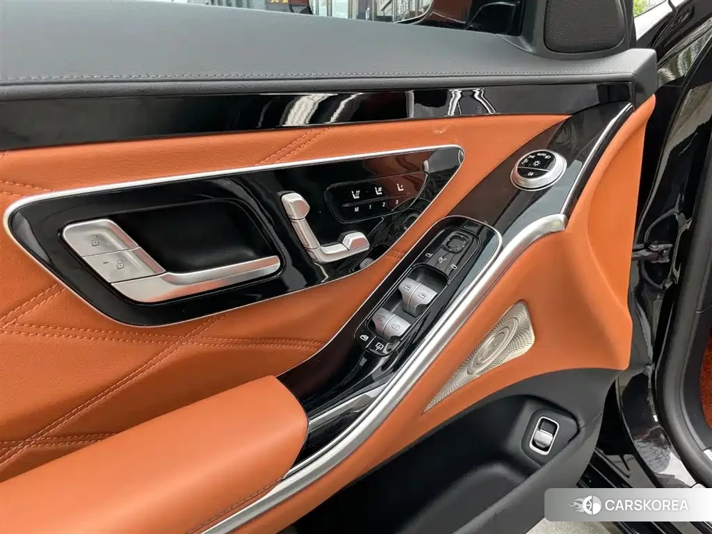 Mercedes-Benz Maybach S-Class id 4553776 из Китая 21