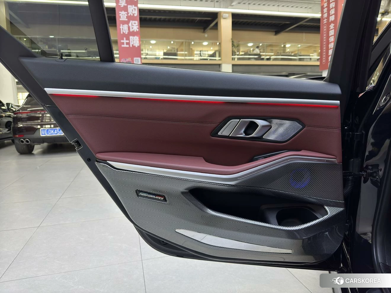 BMW 3 series id 4419385 из Китая 12