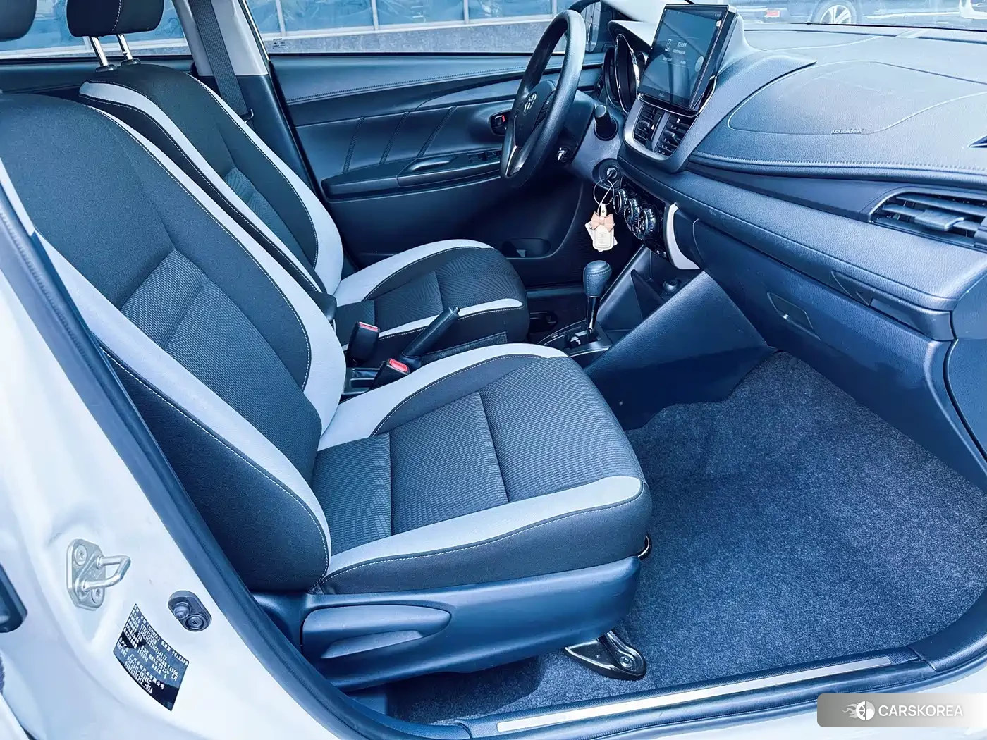 Toyota Yaris L id 4559825 из Китая 17