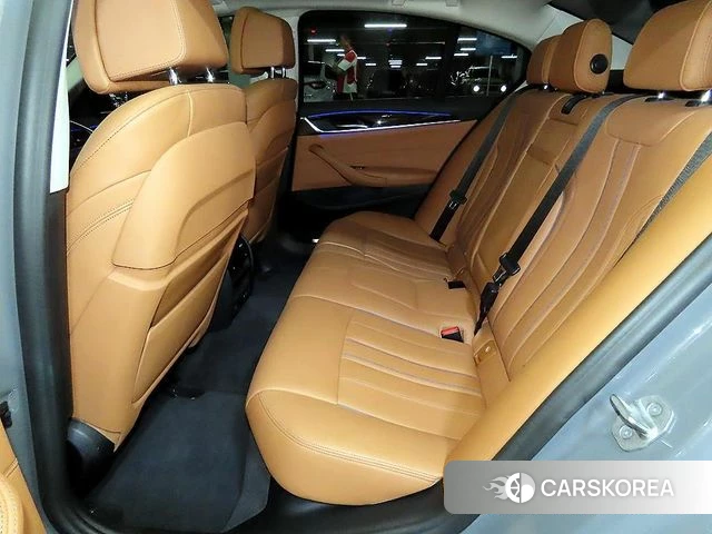 BMW 5 Series (G30) id 4362144 из Кореи 17