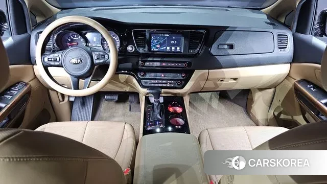 Kia All New Carnival id 3375290 из Кореи 17