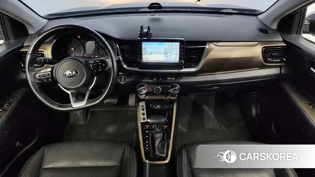 Kia Stonic id 3029411 из Кореи 17