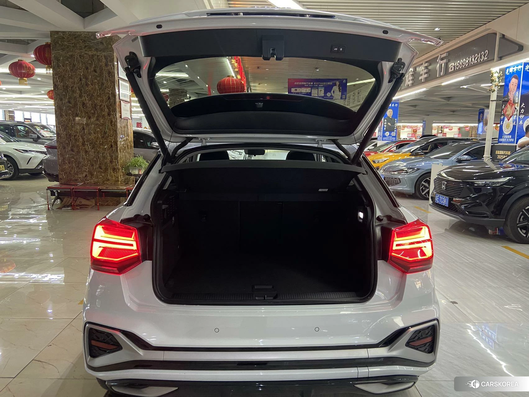 Audi Q2L id 4461240 из Китая 25
