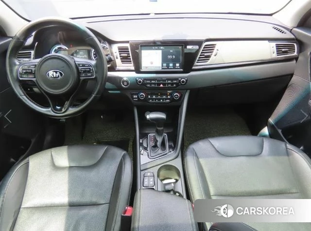 Kia Niro id 4335497 из Кореи 17
