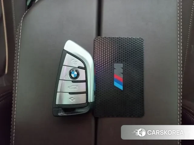 BMW 5 Series (G30) id 3412040 из Кореи 7