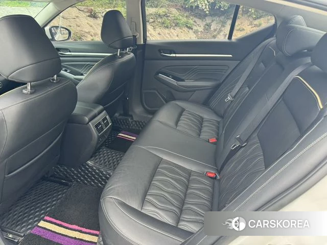 Nissan Teana id 4262059 из Китая 9