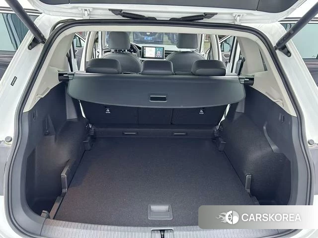 Volkswagen Tiguan L id 4298071 из Китая 7