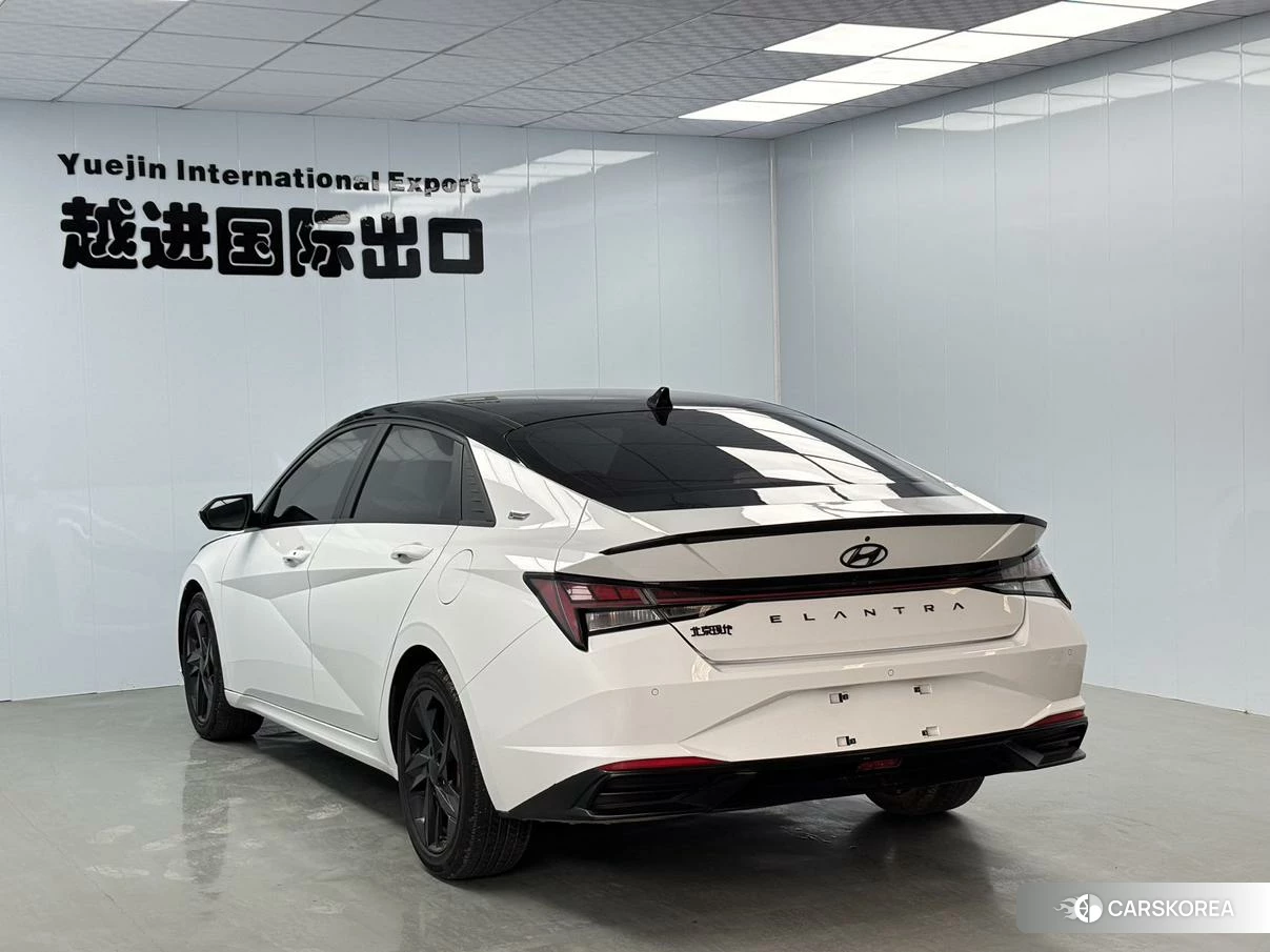 Hyundai Elantra id 4499111 из Китая 8