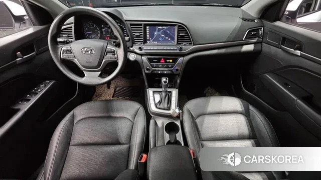 Hyundai Avante AD id 3009314 из Кореи 17