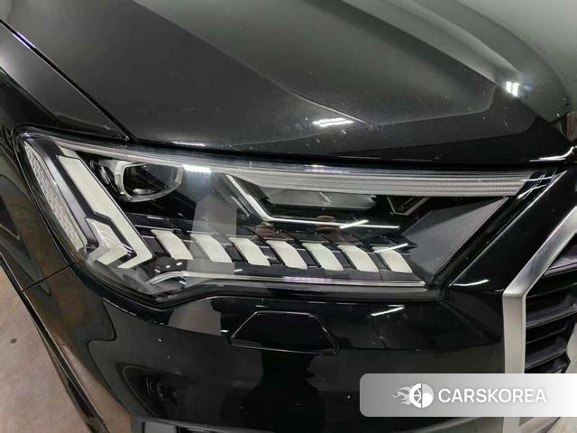 Audi Q7 id 3908139 из Китая 14