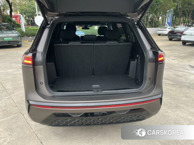 Volkswagen Tourang id 4276543 из Китая 8