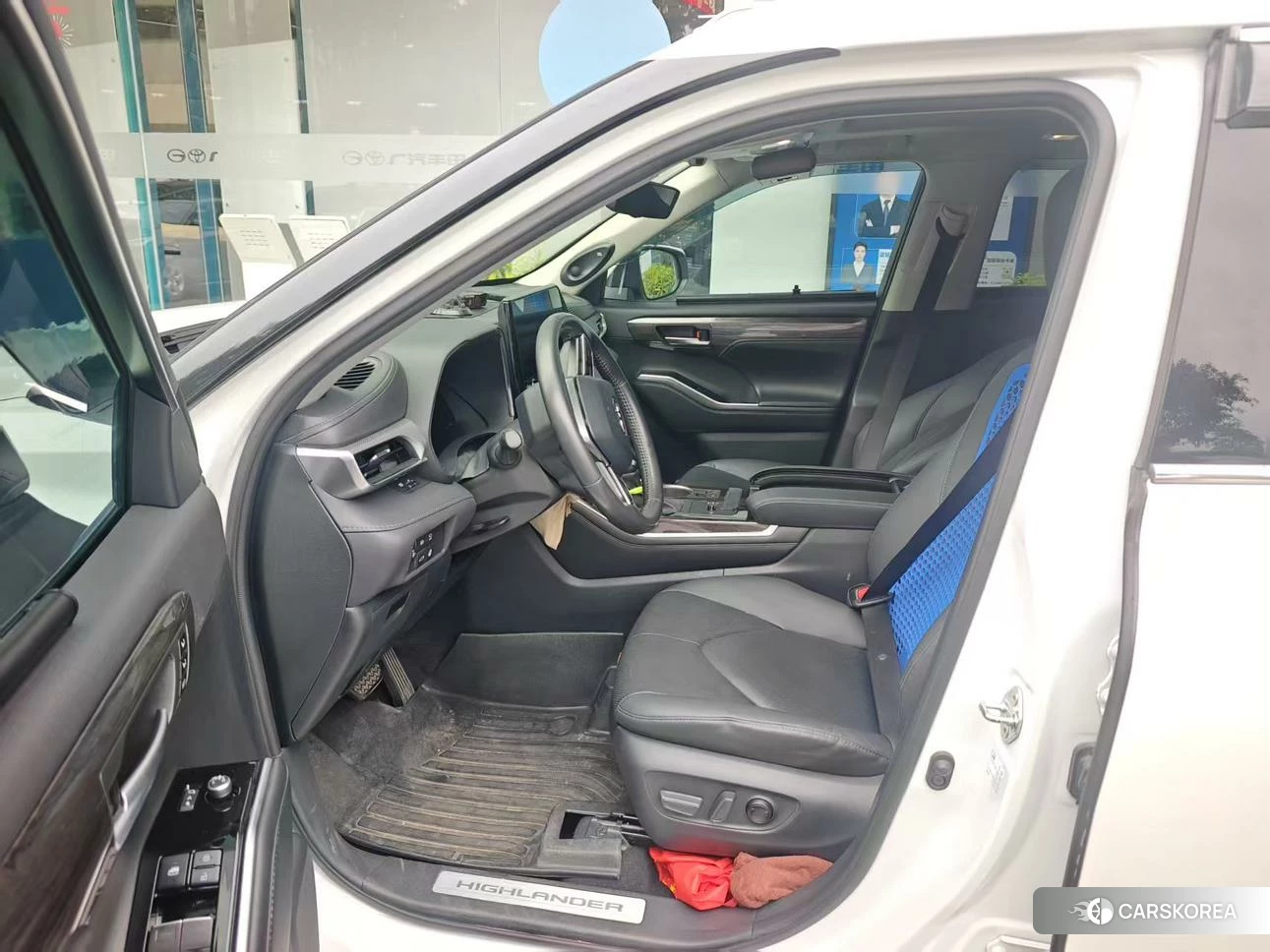 Toyota Highlander id 4512789 из Китая 8