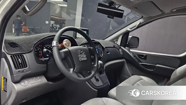 Hyundai The New Grand Starex id 3055465 из Кореи 17