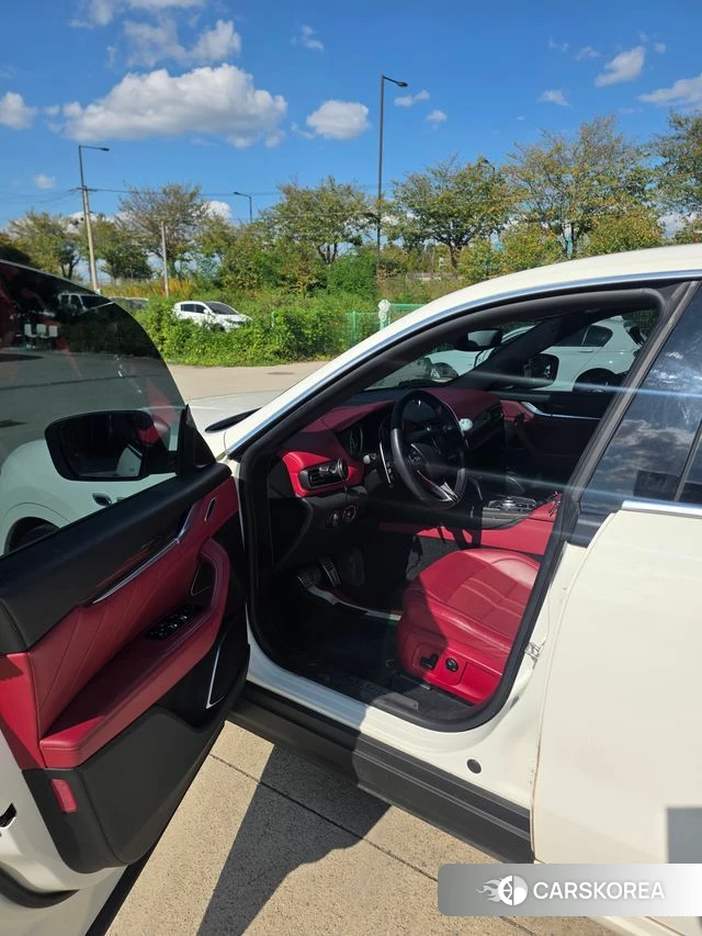 Maserati Levante id 4887325 из Кореи 12