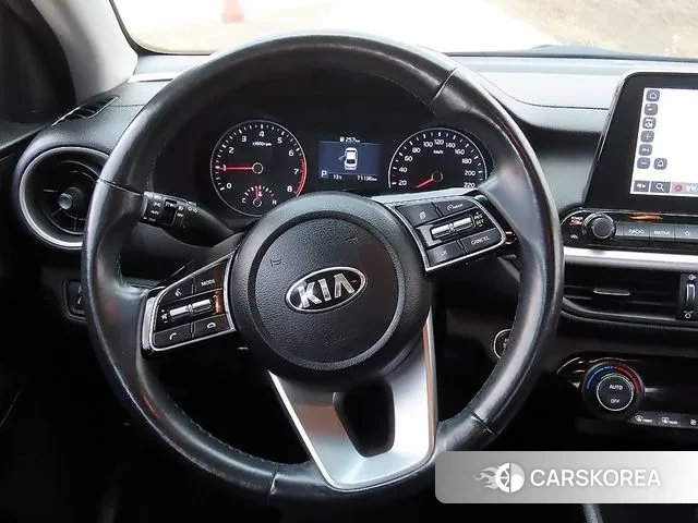 Kia Come New K3 id 3538232 из Кореи 17