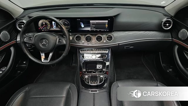 Mercedes-Benz E-Class W213 id 3925185 из Кореи 17