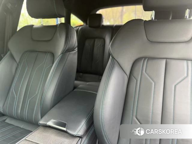 Audi A7 id 4259732 из Китая 7