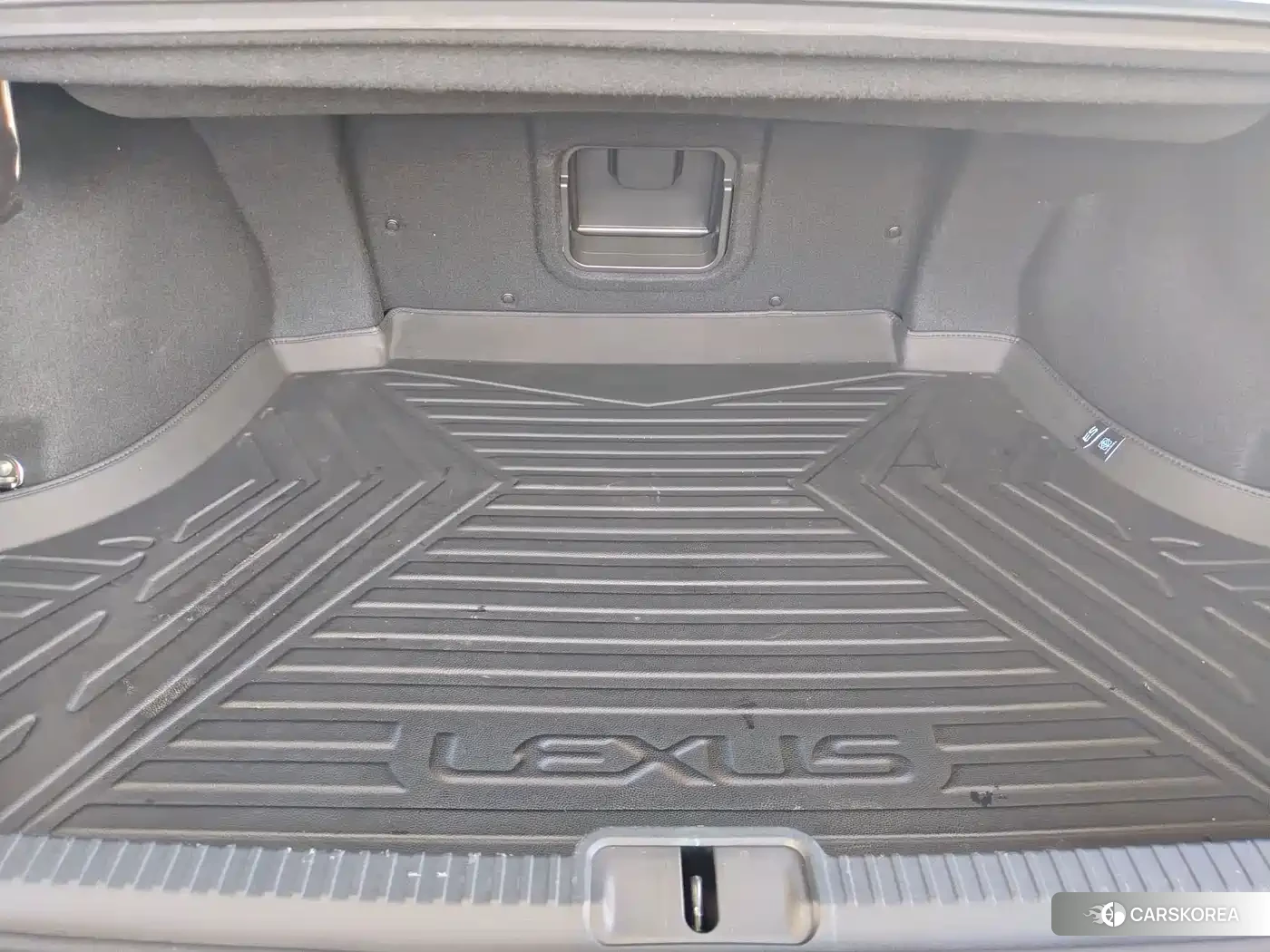 Lexus ES id 4664514 из Китая 10