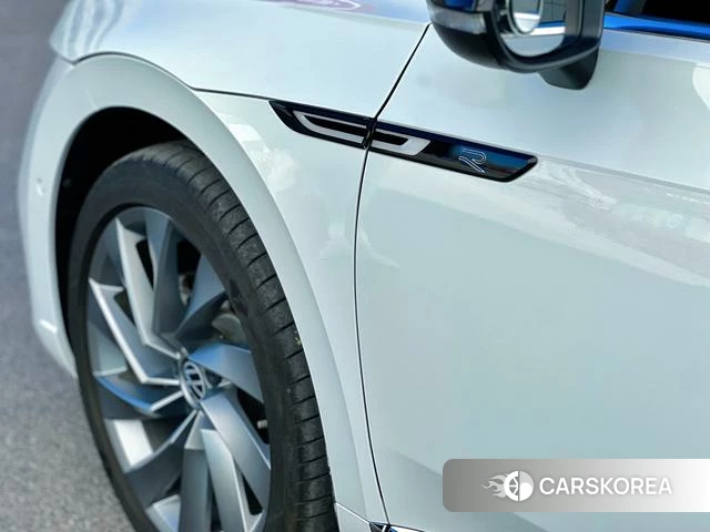 Volkswagen CC id 4272017 из Китая 17