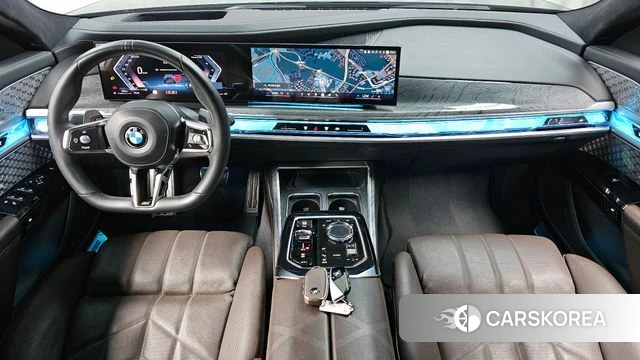 BMW 7 Series (G70) id 4630575 из Кореи 31