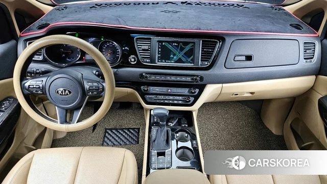 Kia The New Carnival id 3924442 из Кореи 17