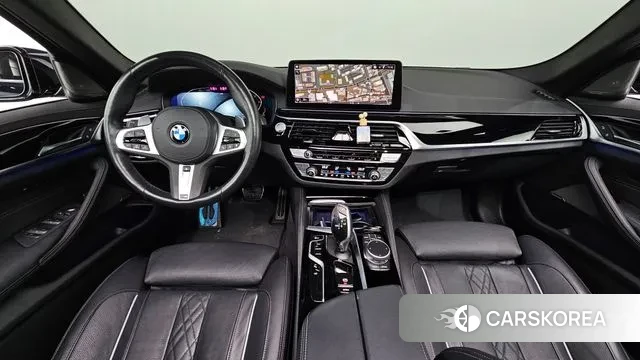 BMW 5 Series (G30) id 3655397 из Кореи 17