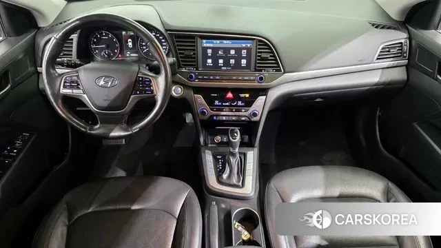 Hyundai Avante AD id 3598992 из Кореи 17