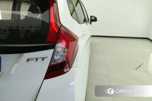 Honda Fit id 3768963 из Китая 14