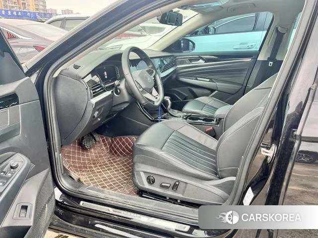 Volkswagen Passat id 4306946 из Китая 12