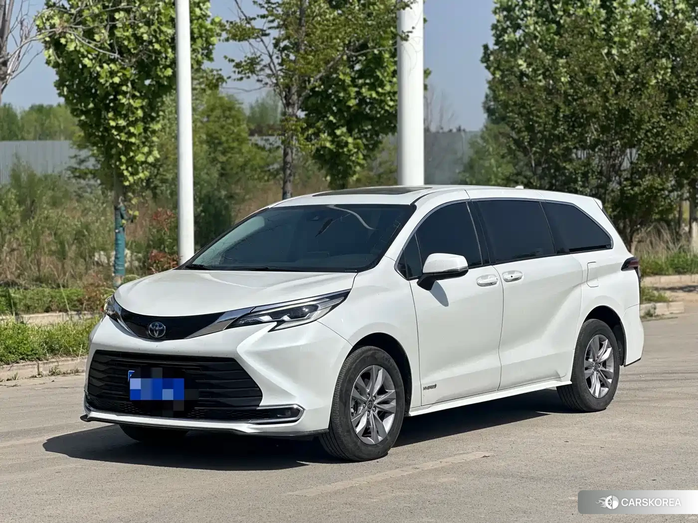 Toyota Sienna id 4547218 из Китая 7