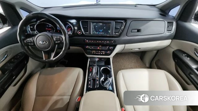 Kia The New Carnival id 4317972 из Кореи 17
