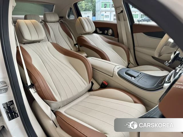 Mercedes-Benz E-class id 4264830 из Китая 13