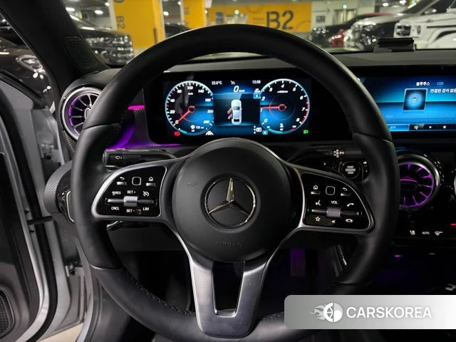 Mercedes-Benz A-Class W177 id 4223189 из Кореи 17