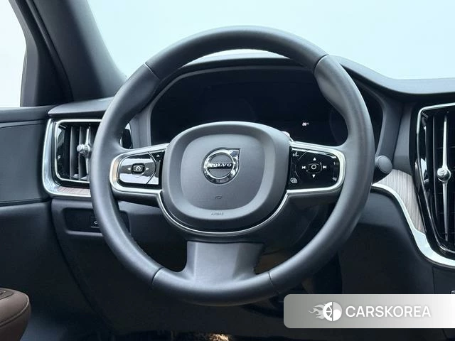 Volvo S60 id 3902213 из Китая 17