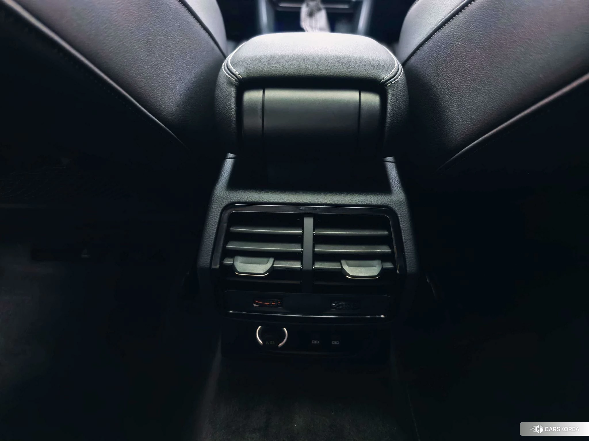 Audi Q3 Sportback id 4514979 из Китая 22