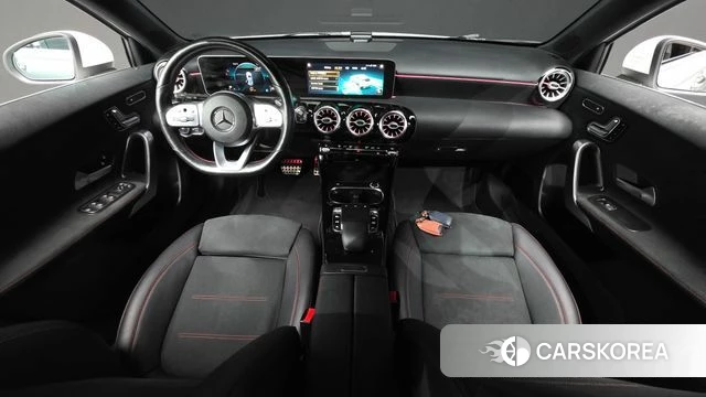 Mercedes-Benz A-Class W177 id 4581361 из Кореи 28