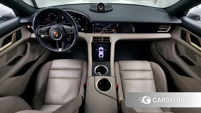 Porsche Taycan id 3426681 из Кореи 17