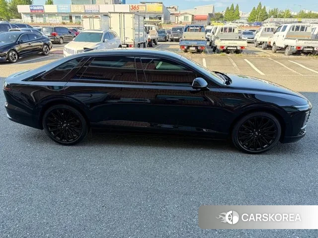 Hyundai Grandeur (GN7) id 3021362 из Кореи 17