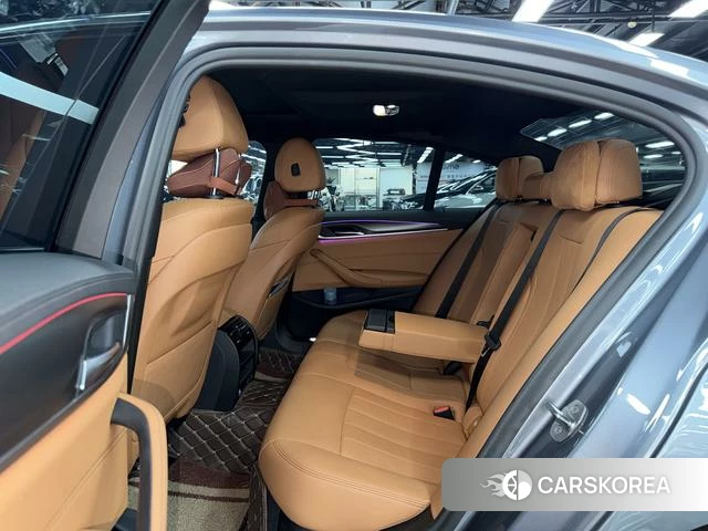 BMW 5 series (imported) id 4274658 из Китая 13
