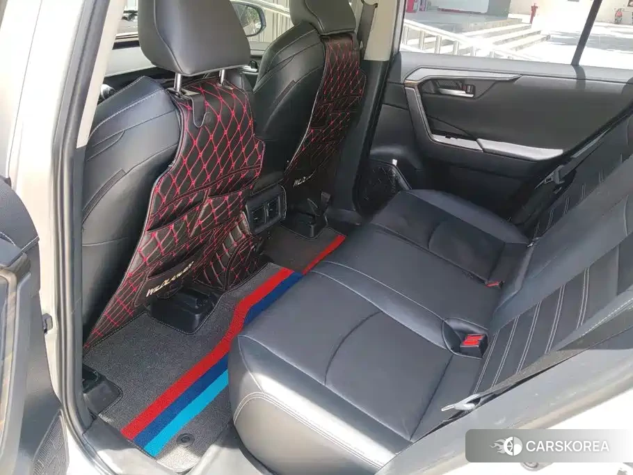 Toyota Wildlander id 4655140 из Китая 13