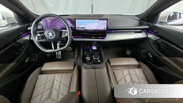 BMW 5 Series (G60) id 4381412 из Кореи 30