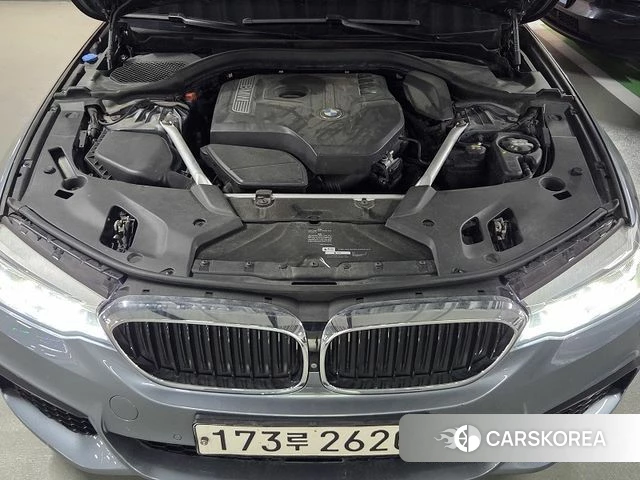 BMW 5 Series (G30) id 3894280 из Кореи 16