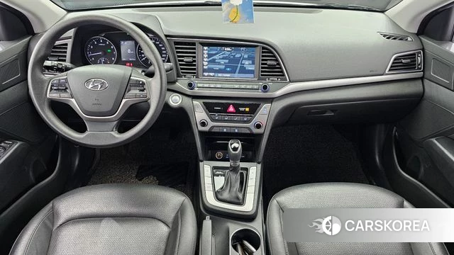 Hyundai Avante AD id 4574415 из Кореи 17
