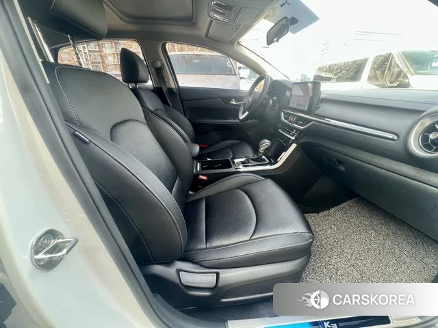 Kia K3 id 4387659 из Китая 19